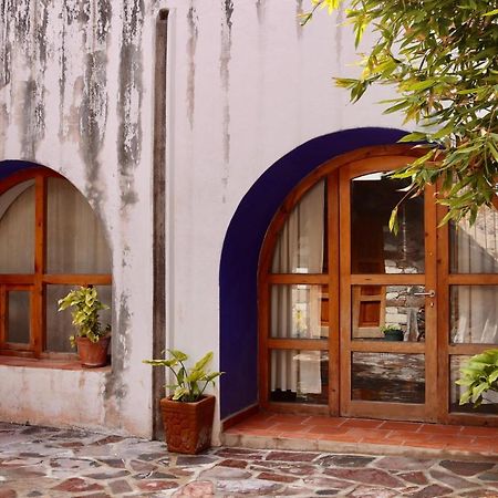 Hospedaje Pizza Azul Catorce Luaran gambar